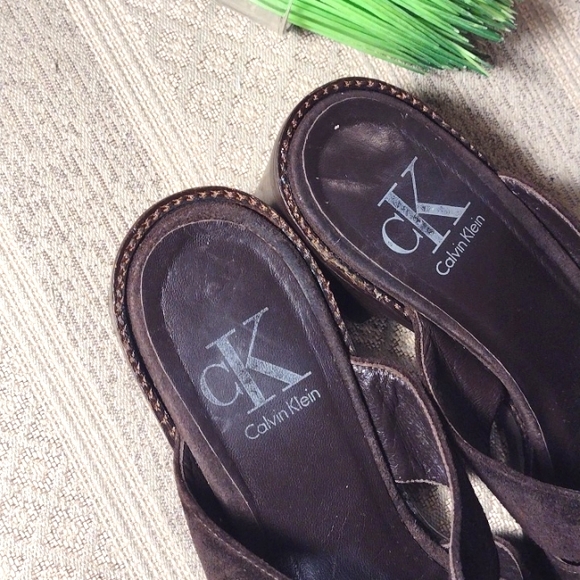 Calvin Klein Double Band Suede Logo Sandals - Picture 11 of 14